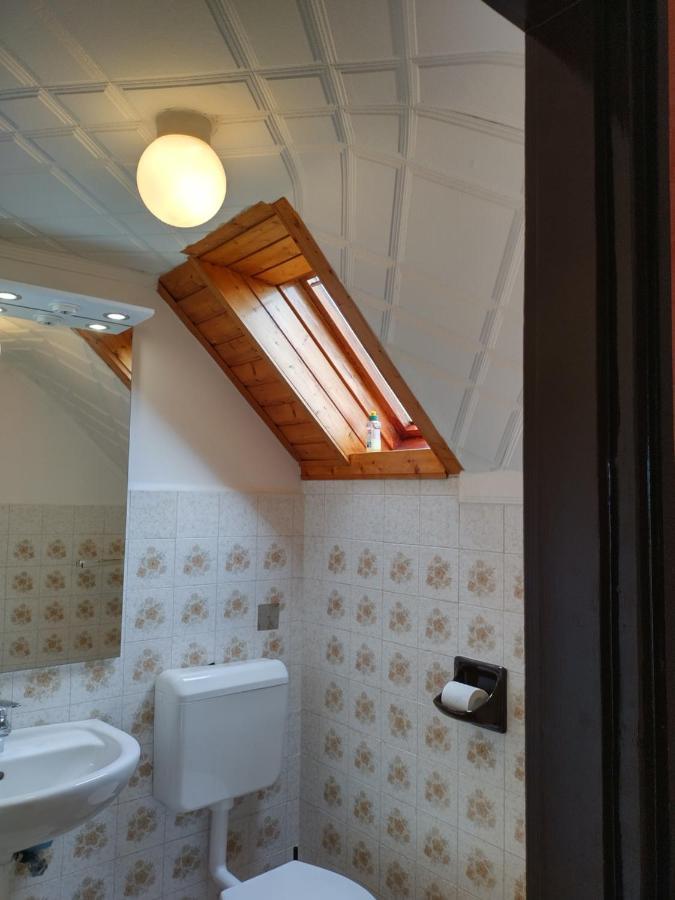 Ferienwohnung Ibolya Apartman Badacsony Exterior foto